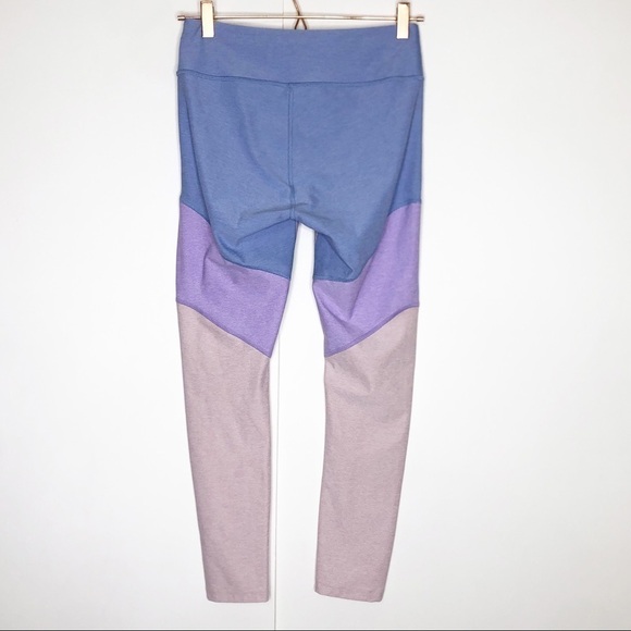 Outdoor Voices Pastel Leggings - Picture 3 of 4